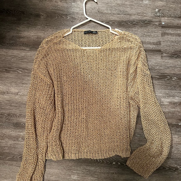 Black Tape chain link style sweater. - Picture 2 of 2